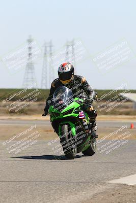 media/Sep-01-2025-Lets Ride (Mon) [[4370d11284]]/B Group/1220pm (Wheelie Bump)/